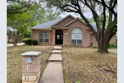 6308 Glen Echo Lane, Arlington, TX 76001 - Photo 1
