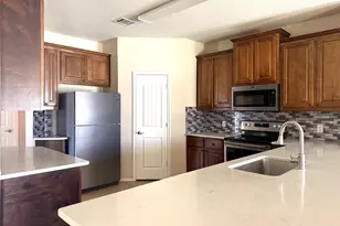 4809 Hidden Pond Dr, Frisco, TX 75036 - Photo 10