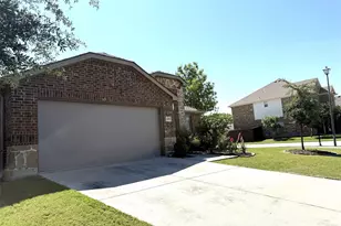 4809 Hidden Pond Dr, Frisco, TX 75036 - Photo 2