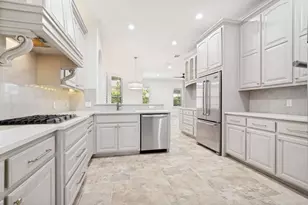 6705 Medinah Dr, Fort Worth, TX 76132 - Photo 8