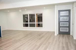 12607 Gaslite Cir, Farmers Branch, TX 75234 - Photo 8