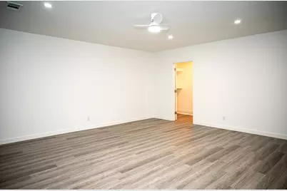 12607 Gaslite Circle, Farmers Branch, TX 75234 - Photo 14