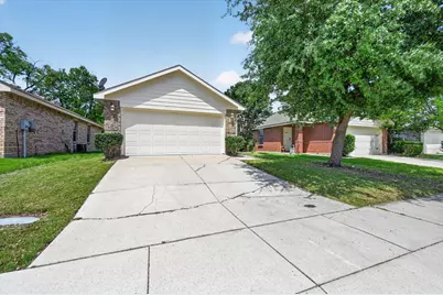 8845 Valley River Drive, Fort Worth, TX 76244 - Photo 6
