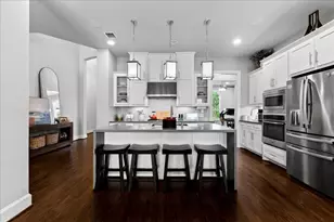 2800 Damsel Madison Ln, Lewisville, TX 75056 - Photo 10
