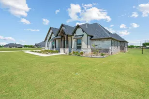 161 Frontera Dr, Decatur, TX 76234 - Photo 4