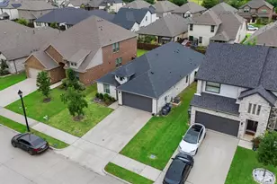 644 Erin Hls Dr, Red Oak, TX 75154 - Photo 16