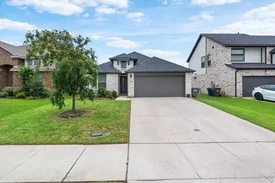 644 Erin Hills Drive, Red Oak, TX 75154 - Photo 2