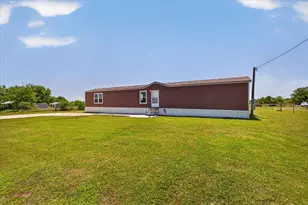 205 Hcr 2216, Aquilla, TX 76622 - Photo 6