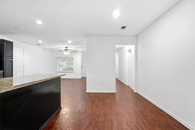 2222 Woodoak Drive, Irving, TX 75060 - Photo 8