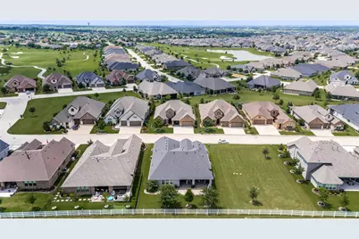 12424 Blue Granite Drive, Denton, TX 76207 - Photo 28
