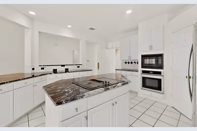2301 Maryanne Lane, Plano, TX 75074 - Photo 16