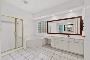 2301 Maryanne Ln, Plano, TX 75074 - Photo 24