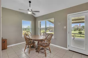 109 Falcons Eye Ct, Weatherford, TX 76087 - Photo 22