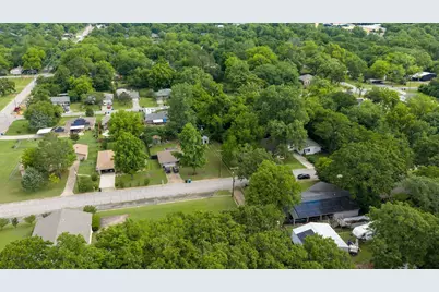 911 Thatcher Street, Denison, TX 75020 - Photo 4
