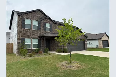 109 Annabelle Street, Cleburne, TX 76031 - Photo 2