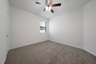 11300 Summer Rain Blvd, Aubrey, TX 76227 - Photo 26
