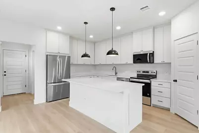 2501 Merlin Street, Dallas, TX 75215 - Photo 6