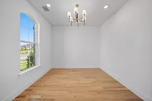 587 Mayfair Ln, Frisco, TX 75033 - Photo 6