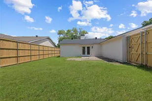 3234 Castle Rock Ln, Garland, TX 75044 - Photo 22