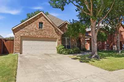 2633 Deer Hollow Drive, Little Elm, TX 75068 - Photo 2