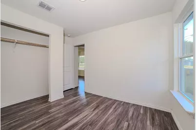 700 E Pecan Avenue, Waco, TX 76704 - Photo 12