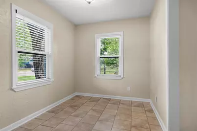 5441 Thomas Lane, River Oaks, TX 76114 - Photo 4