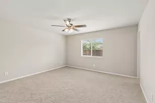 5620 Perrin St, The Colony, TX 75056 - Photo 14