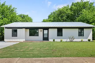 401 E Kansas, Sherman, TX 75090 - Photo 1