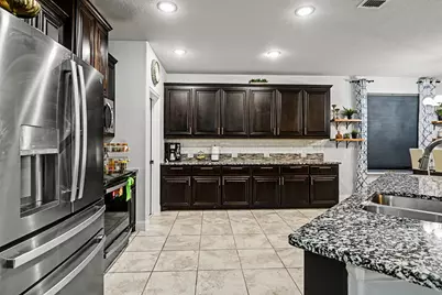 10224 Wild Berry Drive, Fort Worth, TX 76131 - Photo 16