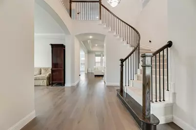 10687 Clarita Lane, Frisco, TX 75035 - Photo 4