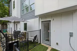 5647 Live Oak St, Dallas, TX 75206 - Photo 36