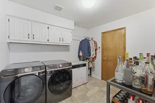 3202 Luallen Dr, Carrollton, TX 75007 - Photo 26