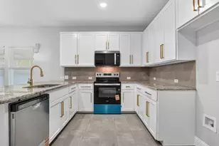 3026 N Hampton St, Fort Worth, TX 76106 - Photo 12