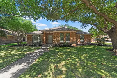 156 Simmons Drive, Coppell, TX 75019 - Photo 2