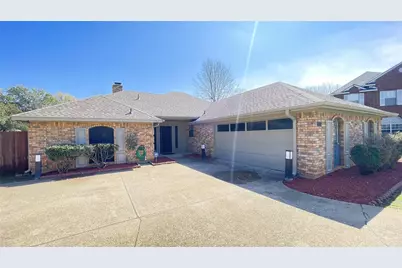 6119 Kingswood Drive, Arlington, TX 76001 - Photo 2