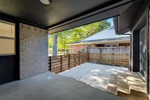 7530 Brentcove Cir, Dallas, TX 75214 - Photo 2
