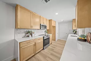 3126 Tres Logos Ln, Dallas, TX 75228 - Photo 16