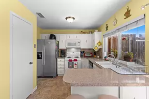 802 Via Balboa, Mesquite, TX 75150 - Photo 10