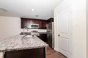 823 Dawson St, Waco, TX 76704 - Photo 6