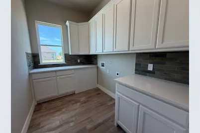 2313 Quartz Street, Krum, TX 76249 - Photo 10