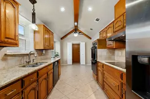 2601 Richland Dr, Garland, TX 75044 - Photo 12
