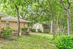 617 Ranier Cir, Garland, TX 75041 - Photo 38