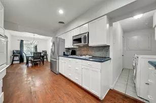 617 Ranier Cir, Garland, TX 75041 - Photo 8