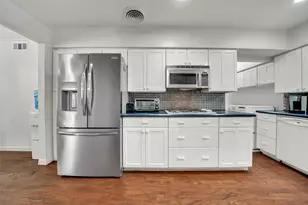 617 Ranier Cir, Garland, TX 75041 - Photo 10