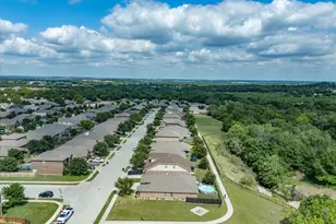 597 Creekview Dr, Azle, TX 76020 - Photo 8