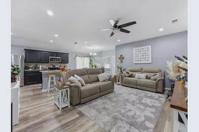 597 Creekview Drive, Azle, TX 76020 - Photo 32
