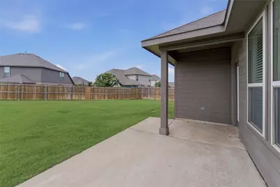 305 Evans Drive, Van Alstyne, TX 75495 - Photo 22