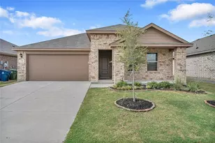 708 Basteen Ln, Justin, TX 76247 - Photo 1