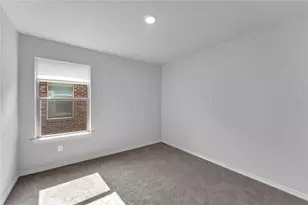 708 Basteen Ln, Justin, TX 76247 - Photo 10