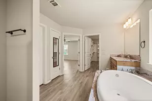 3201 White Horse Dr, Granbury, TX 76049 - Photo 22